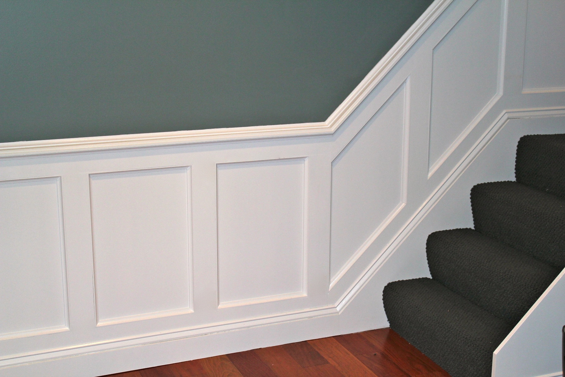 wainscoting